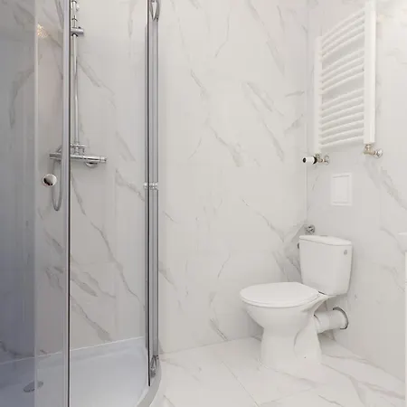 Beautiful Piotrkowska By Renters * Łódź