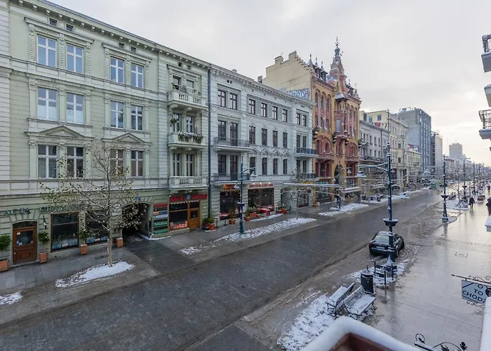 Beautiful Piotrkowska By Renters شقة