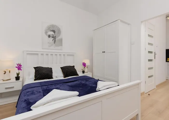 Beautiful Piotrkowska By Renters شقة *